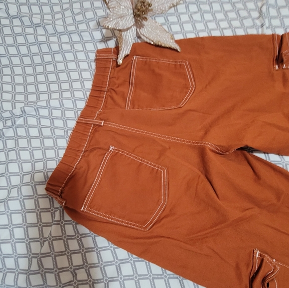 FOREVER 21 size LG burnt Denim pants 👖 oversized pockets, elastic button zip. - Picture 9 of 17